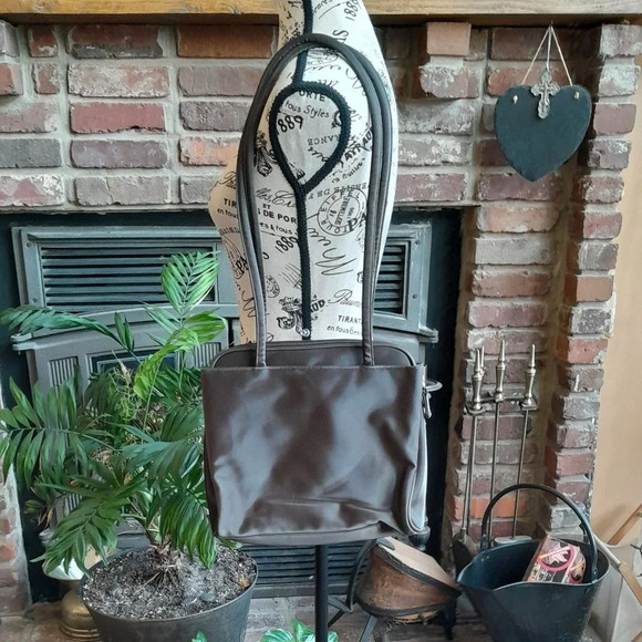 Rosetti Chocolate Brown Shoulder Bag - Picture 4 of 8